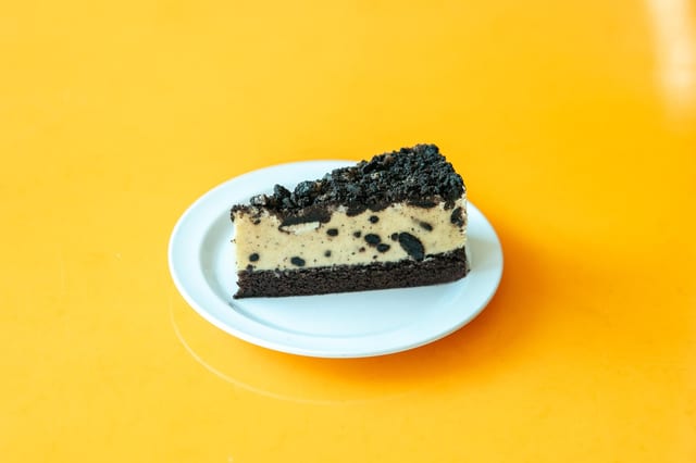 Oreo Mousse Cake.